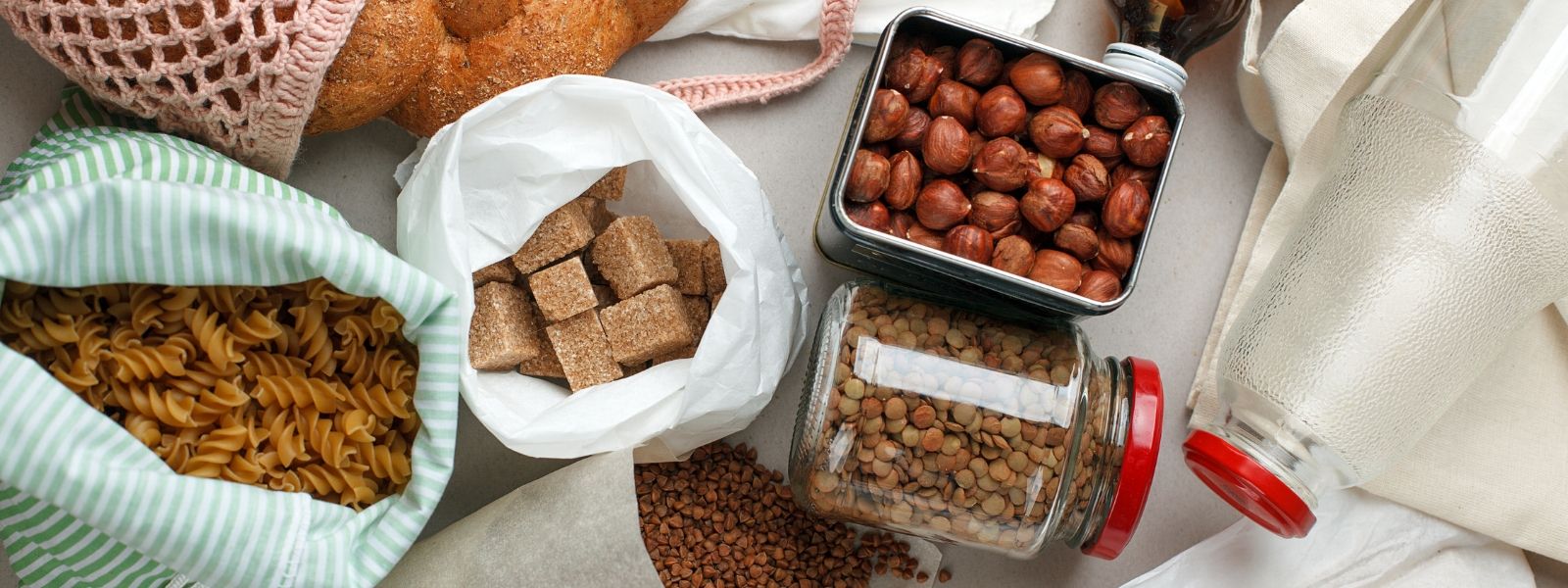 Nachhaltige Küche, low waste, bewusst, umweltfreundlich, plastikfrei, nachhaltige küchengeräte, nachhaltige küchenhelfer, nachhaltiges küchenzubehör, küchenutensilien, avocadostore, ökologisch